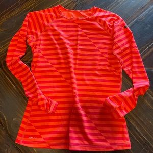 Nike Pro long sleeve fleece lined shirt